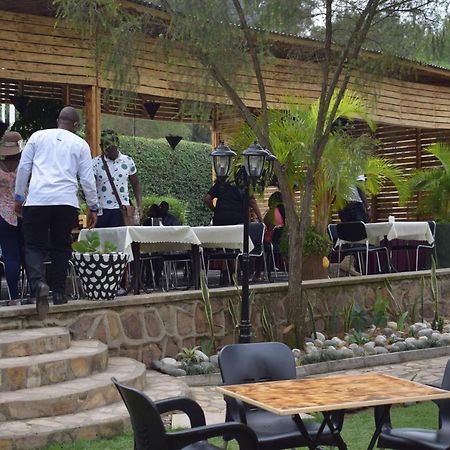 Acacia Hotel Mbarara Nyamitanga Esterno foto