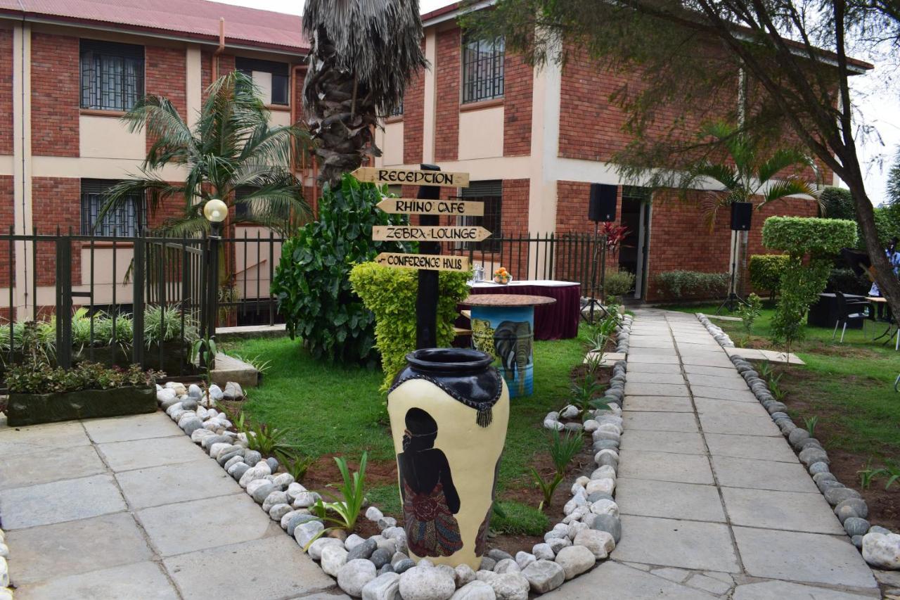 Acacia Hotel Mbarara Nyamitanga Esterno foto