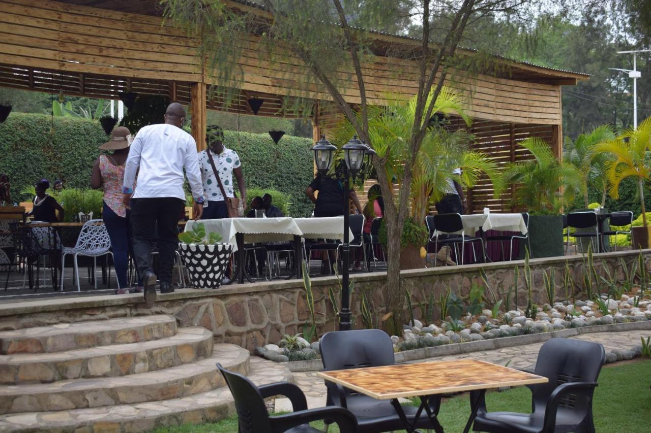 Acacia Hotel Mbarara Nyamitanga Esterno foto