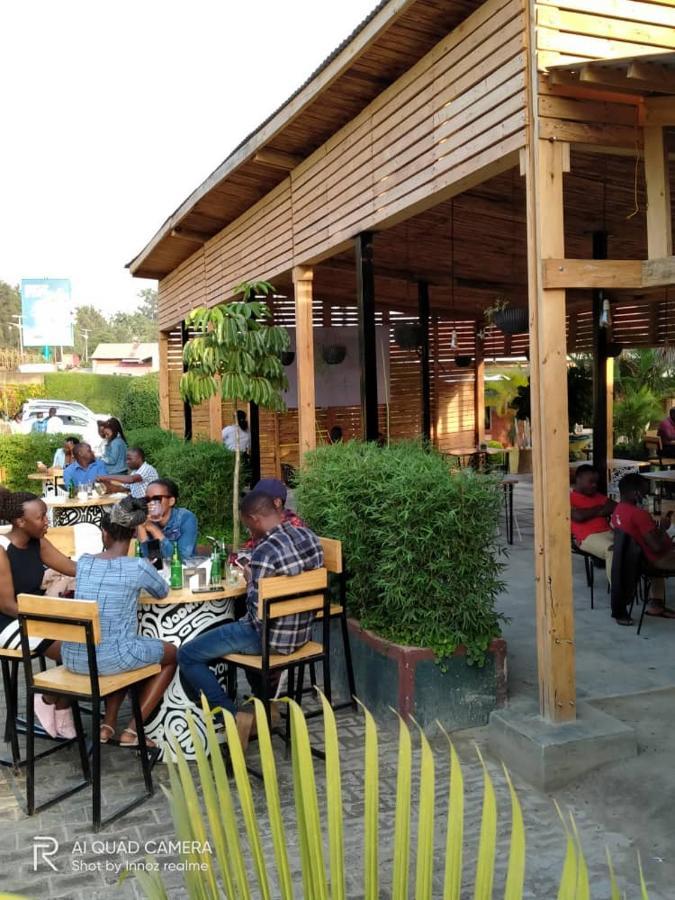 Acacia Hotel Mbarara Nyamitanga Esterno foto